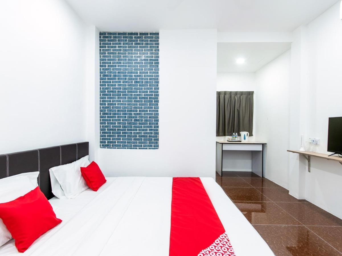 Oyo 44011 Weng Bee Guest House Kota Kinabalu Dış mekan fotoğraf