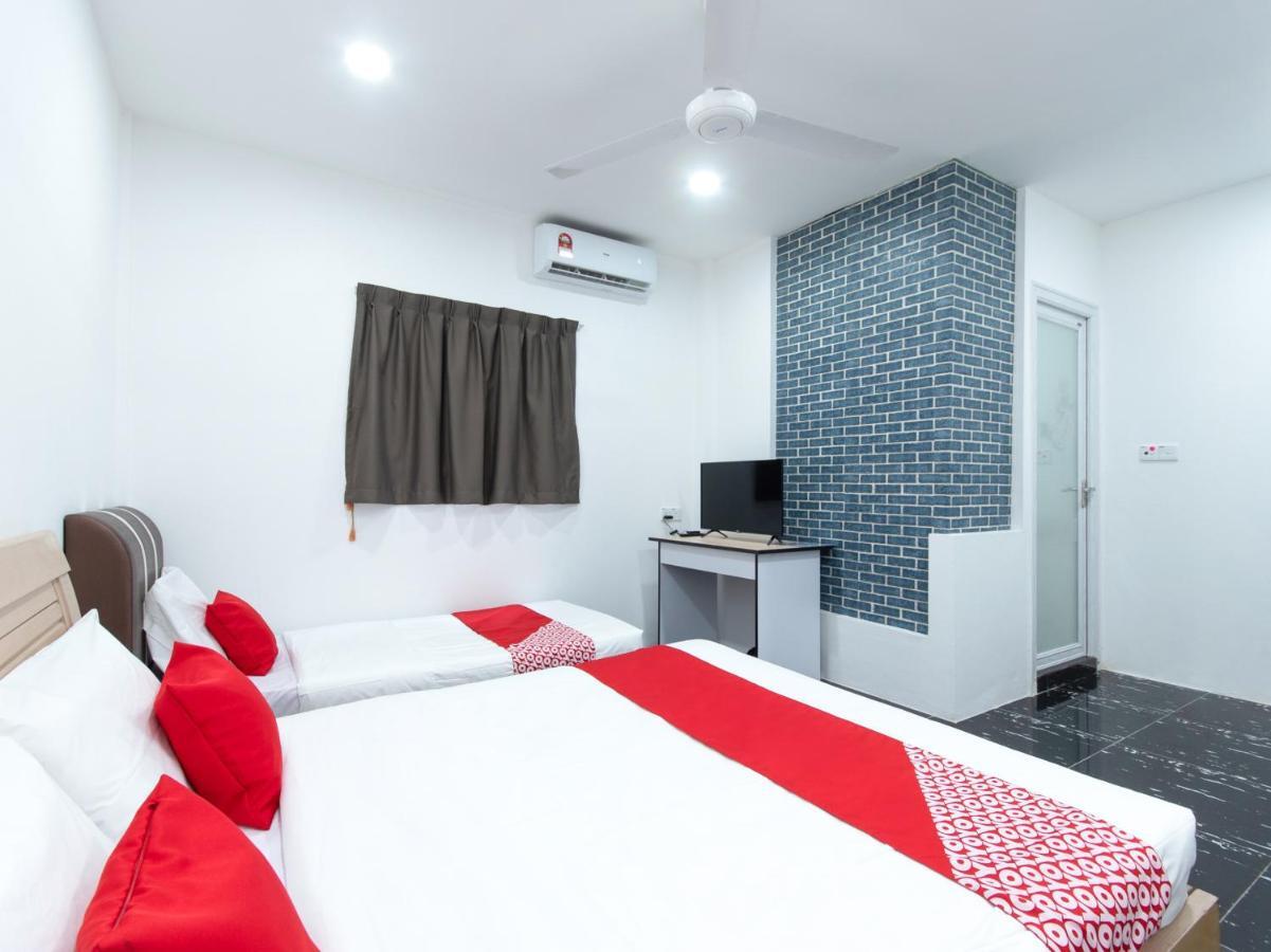 Oyo 44011 Weng Bee Guest House Kota Kinabalu Dış mekan fotoğraf