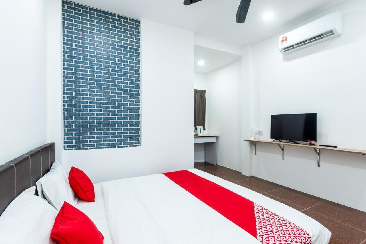 Oyo 44011 Weng Bee Guest House Kota Kinabalu Dış mekan fotoğraf